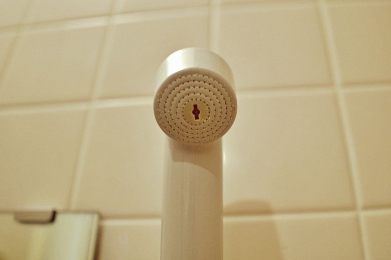 心地よいシャワータイムを提供するナノバブルシャワーヘッド